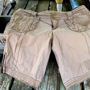 Paris Blues Bermuda shorts